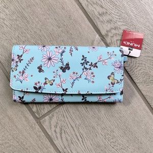 Mundi Wallet Baby Blue Butterfly